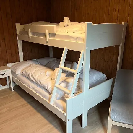 Nordre-repp Bed & Breakfast *