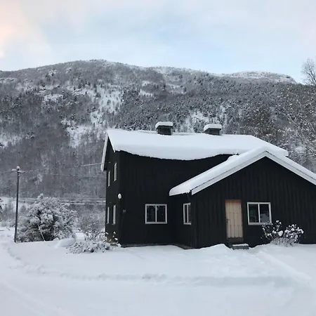 Nordre-repp Bed & Breakfast Boverdalen
